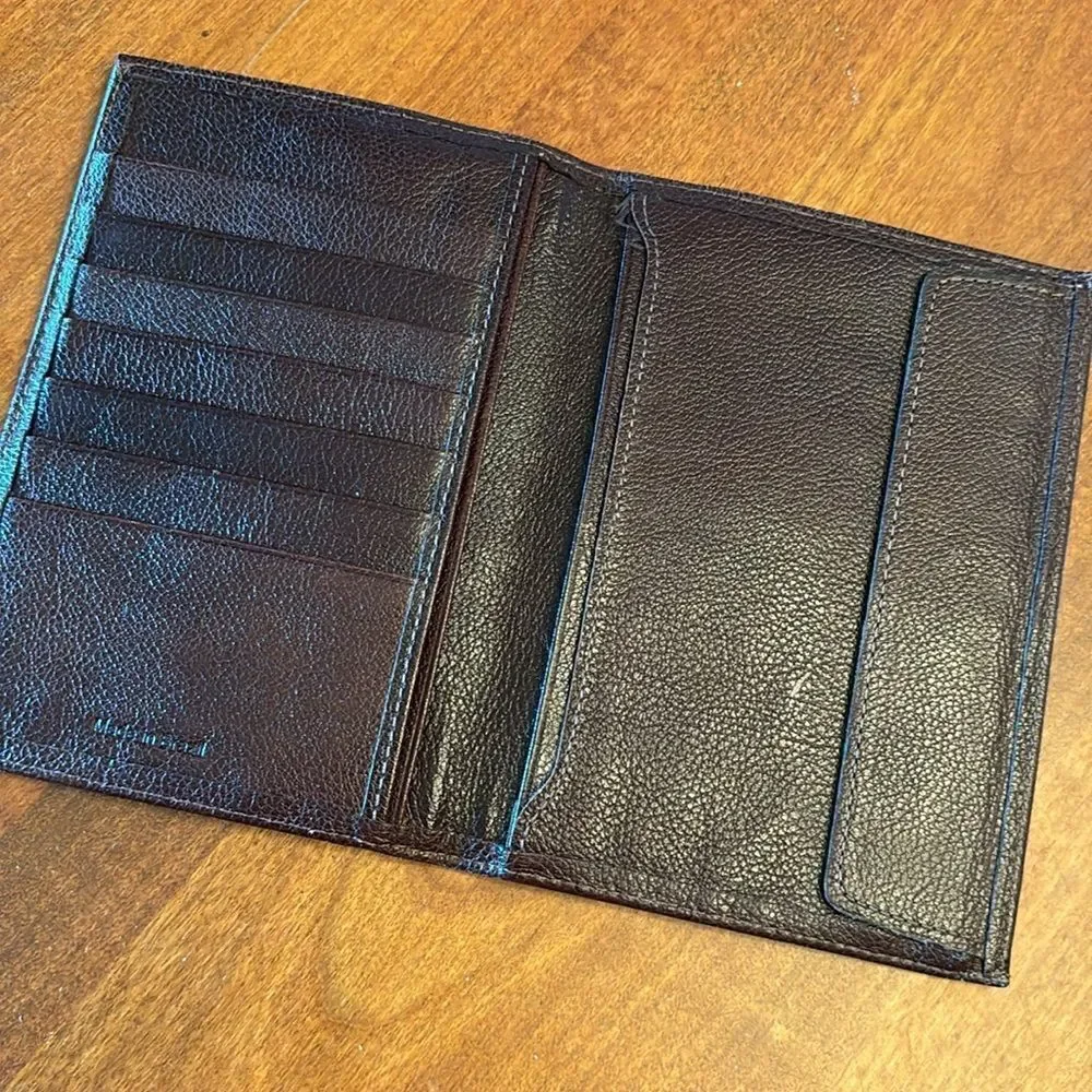 Mens Pebble Leather Wallet / Passport Lapel Case